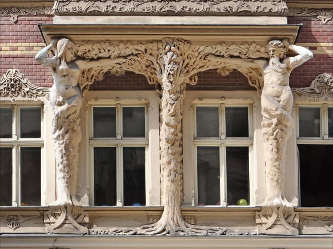 Immeuble_art_nouveau_(Riga)_(7568195240)